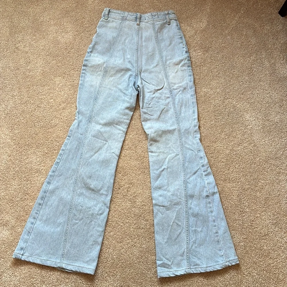 We the Free People Florence Flare High Rise light indigo Jeans size 27 - Picture 8 of 11